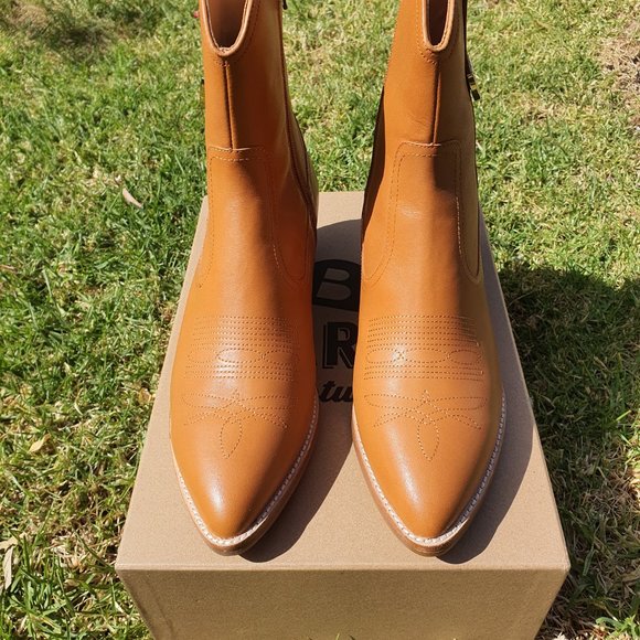 BARED TAN CONDOR BOOTS - Picture 3 of 14